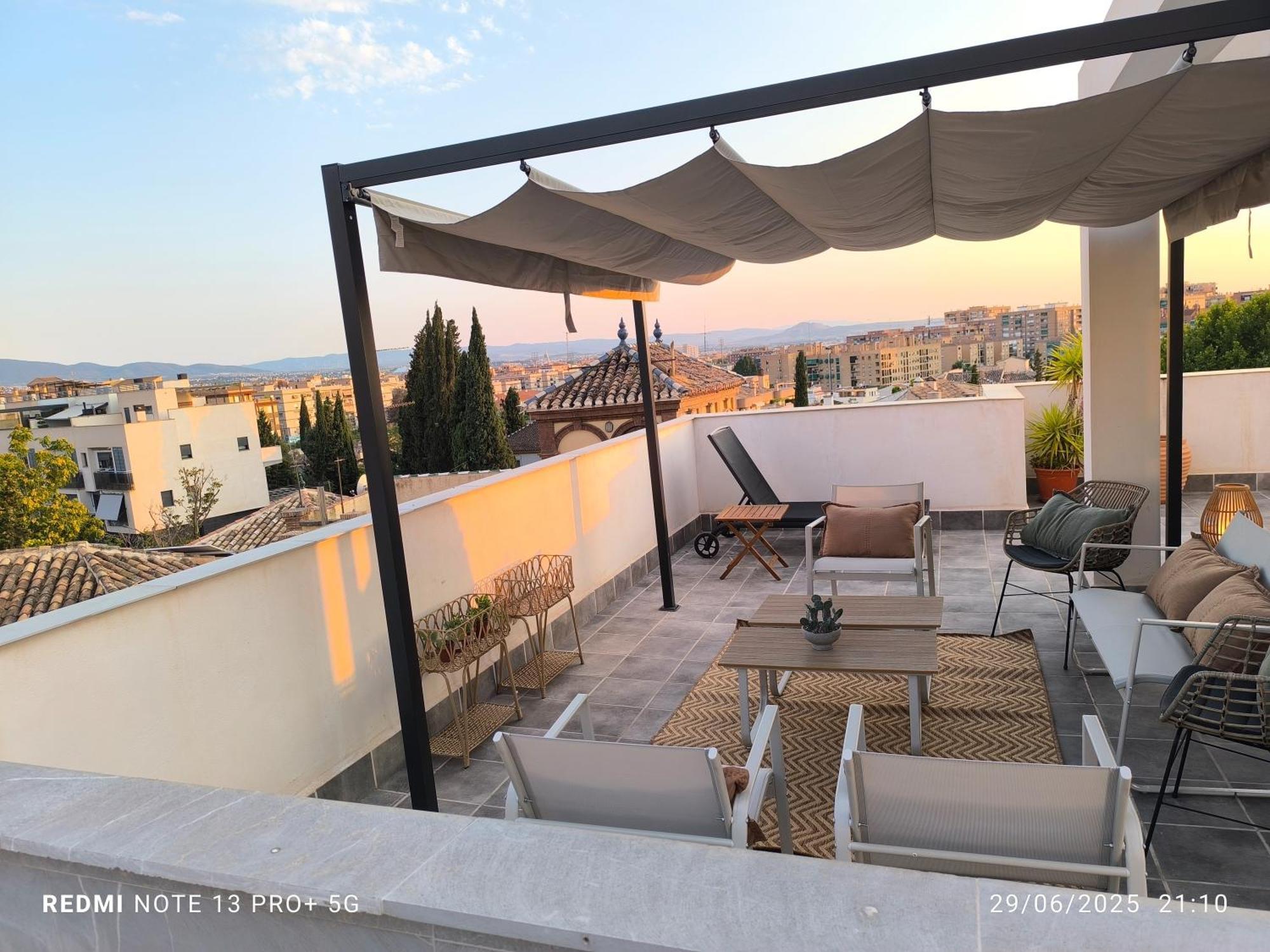 Сasa de vacaciones Casa Con Jardin, Aparcamiento Granada